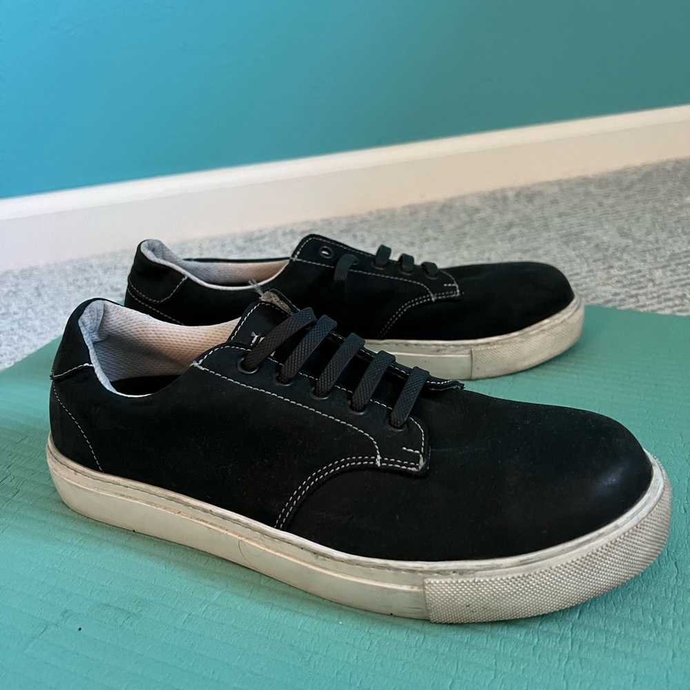 Mellow Walk Steel Toe Leather Sneakers